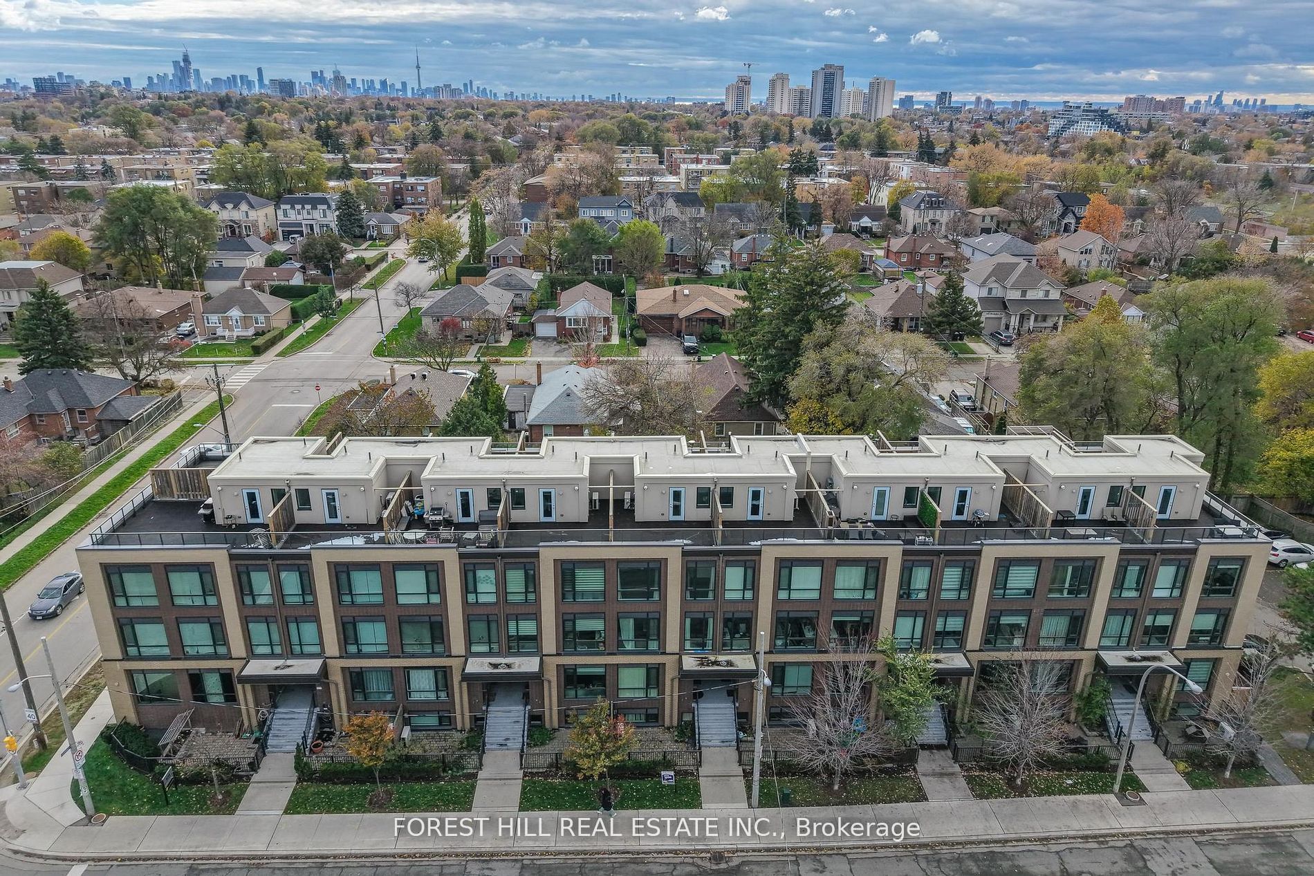 318-639 Lawrence Avenue W, Toronto, ON, M6A 1A9