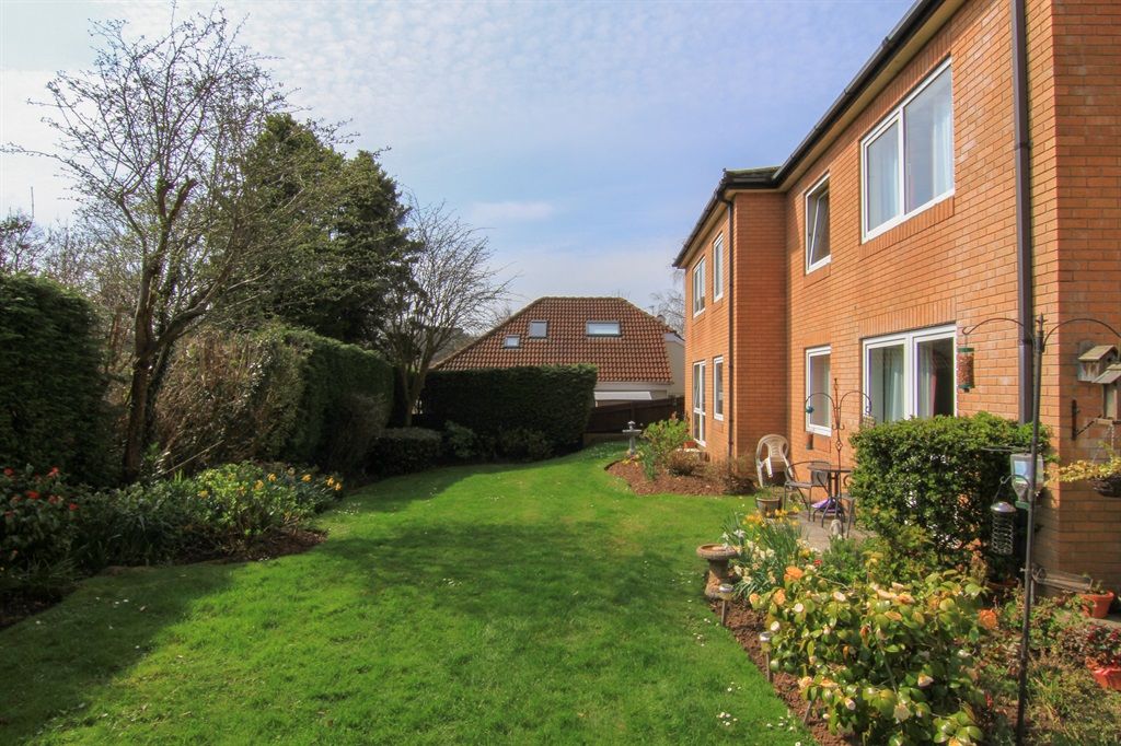 1 bed flat for saleHeol Hir, Llanishen, Cardiff CF14