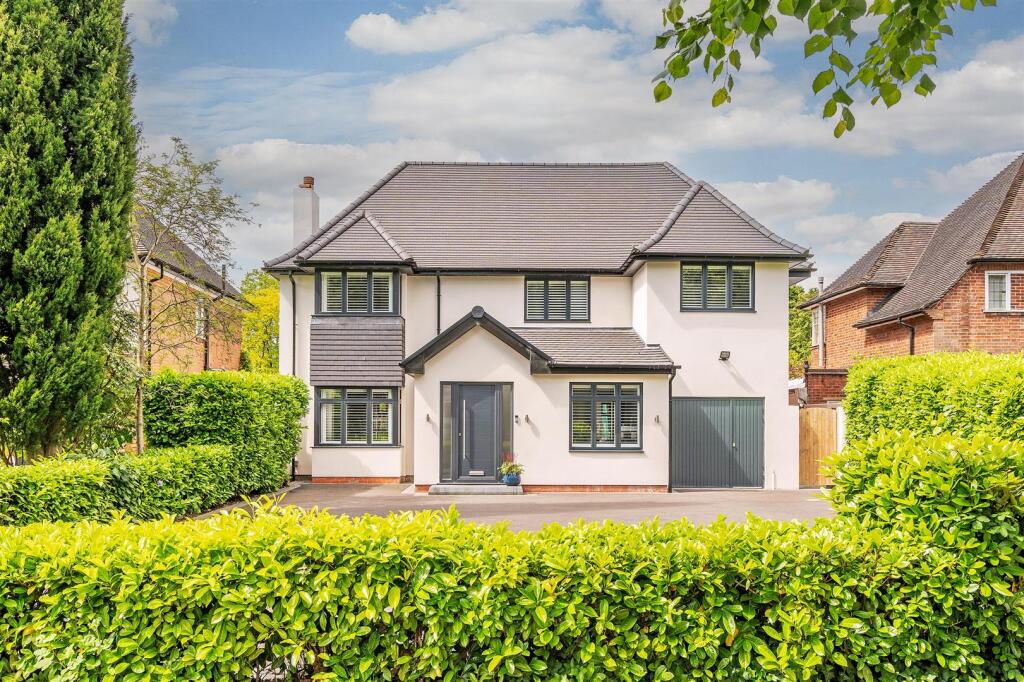 Silhill Hall Road, Solihull, B91