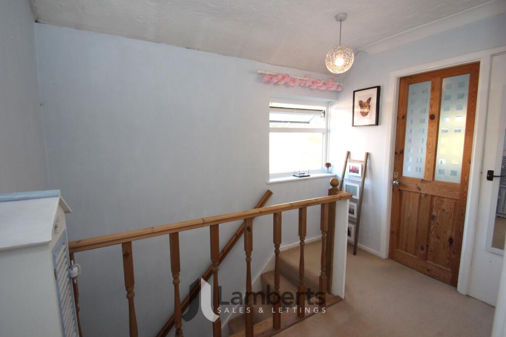 Additional image 21 of Wychwood Drive, Hunt End, B97