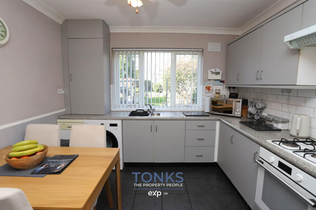 Additional image 5 of Highfield Crescent, Halesowen, B63 2BE