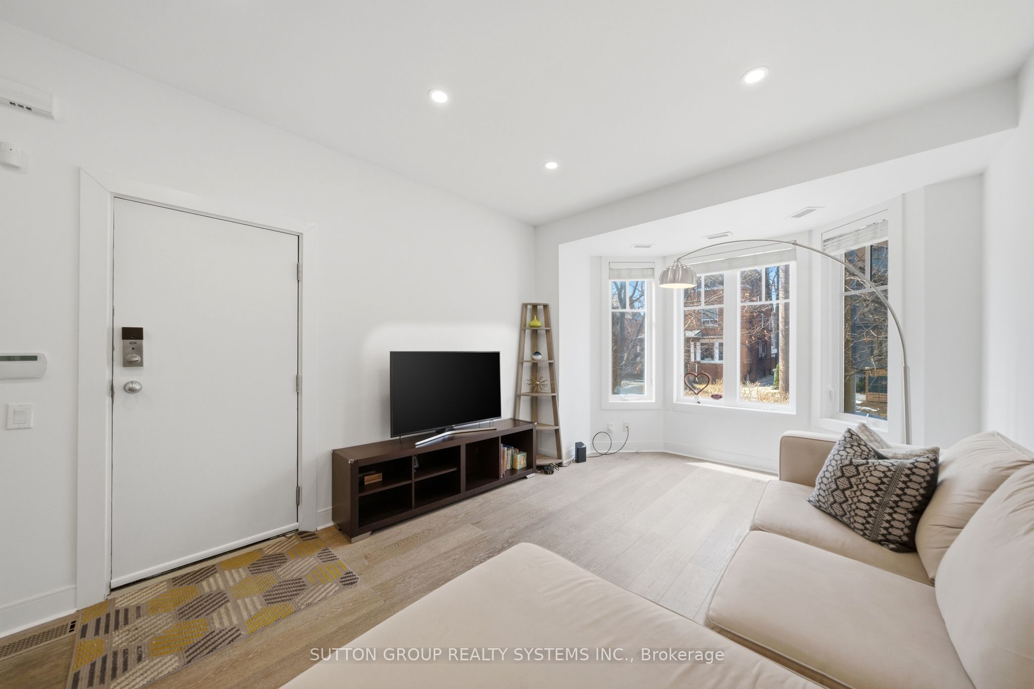 Additional image 5 of 99A Walmer Road, Toronto, ON, M5R 2X6
