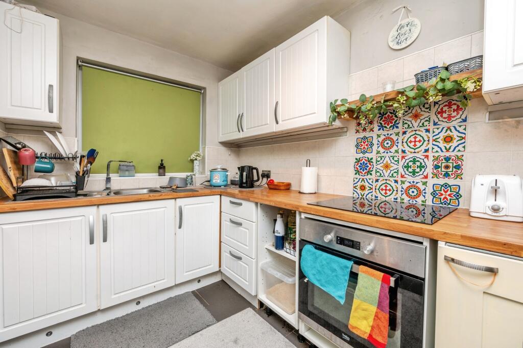 Additional image 8 of Northleach Close, Redditch, B98