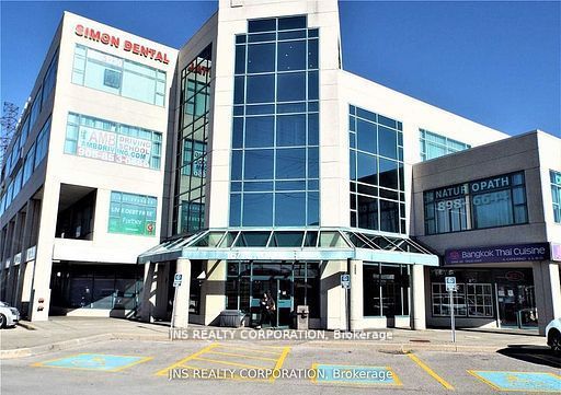 15E-16775 Yonge Street, Newmarket, ON, L4W 8J4