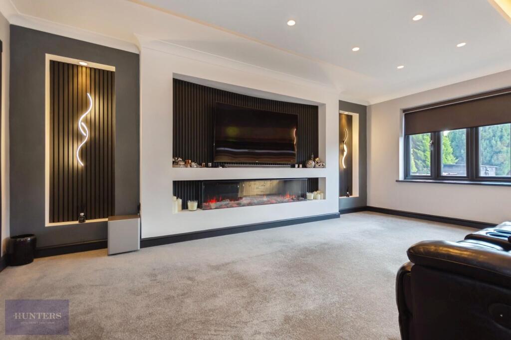Barnfield Drive, Solihull photo 3