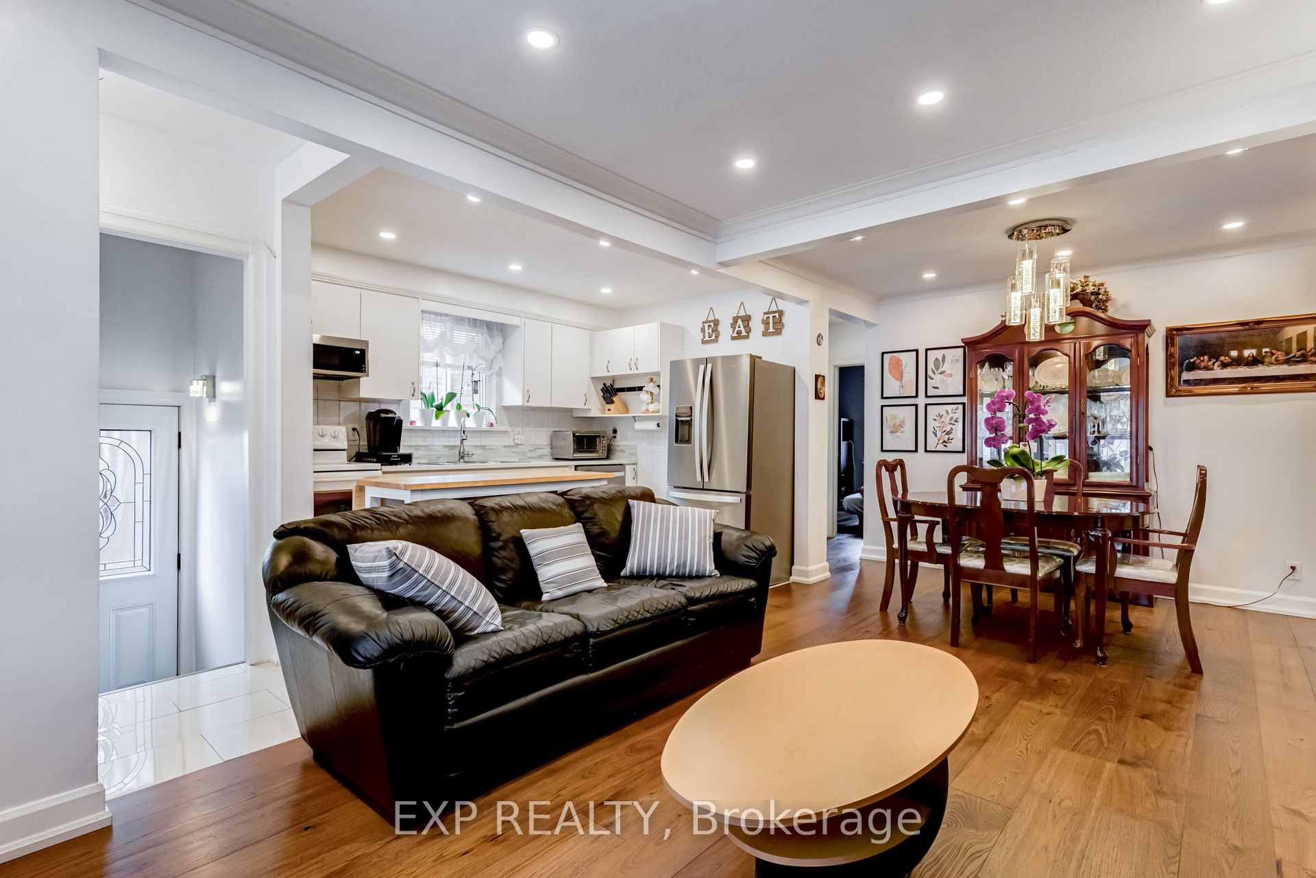 Additional image 6 of 436 Oakwood Avenue, Toronto, ON, M6E 2W5