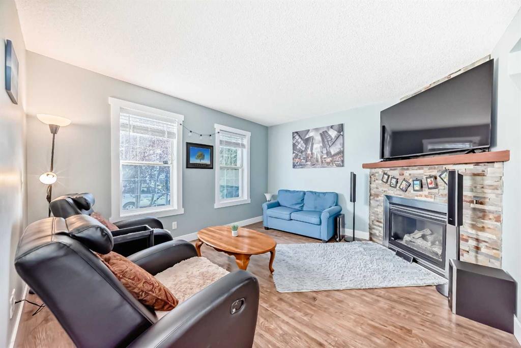 Additional image 4 of 57 Martinvalley Way NE, Calgary, AB, T3J 4A2