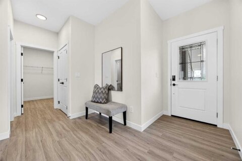 Additional image 8 of 1086 Bayview Crescent SW, Airdrie, AB, T4B4G2