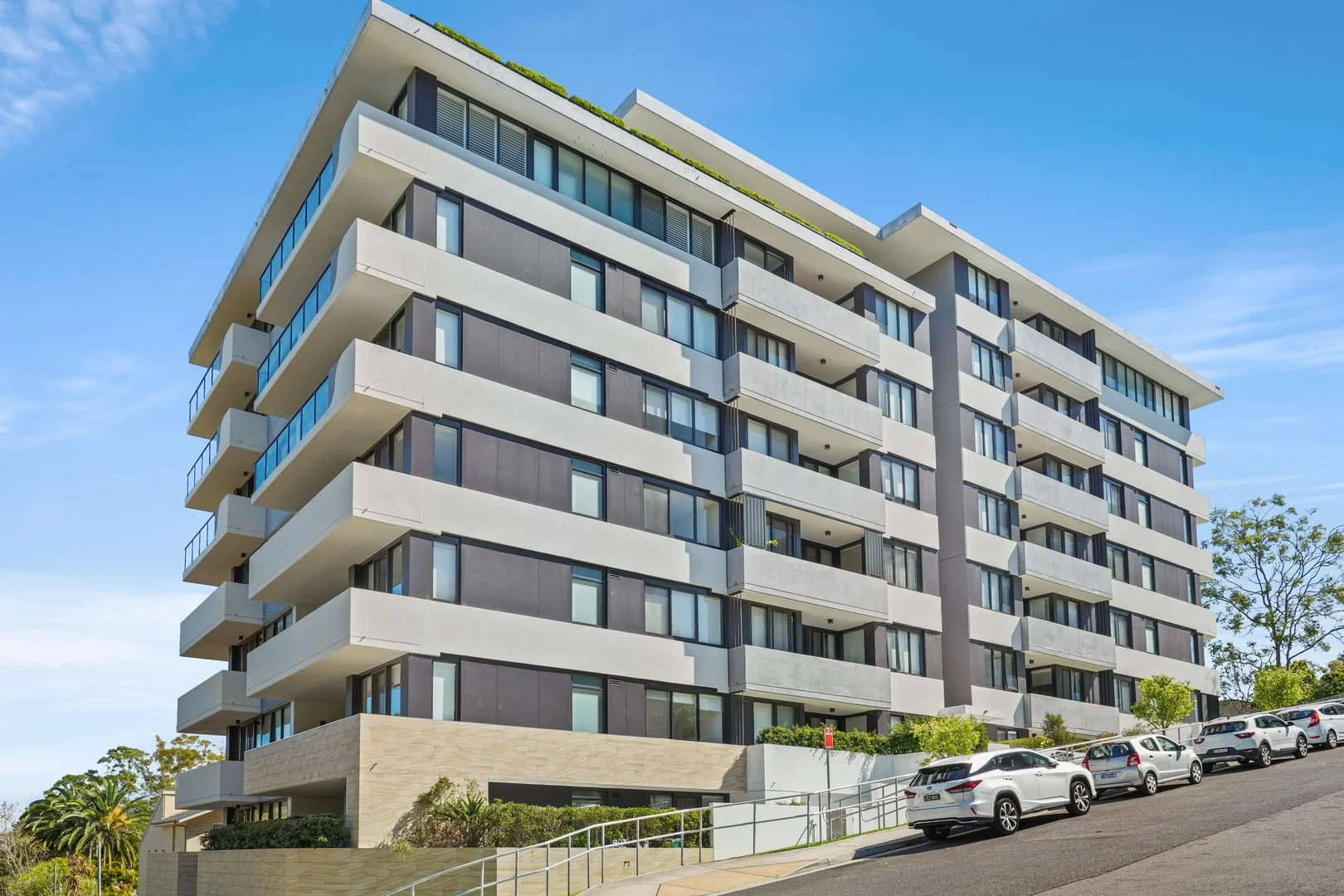 705/8 St George Street, Gosford NSW 2250