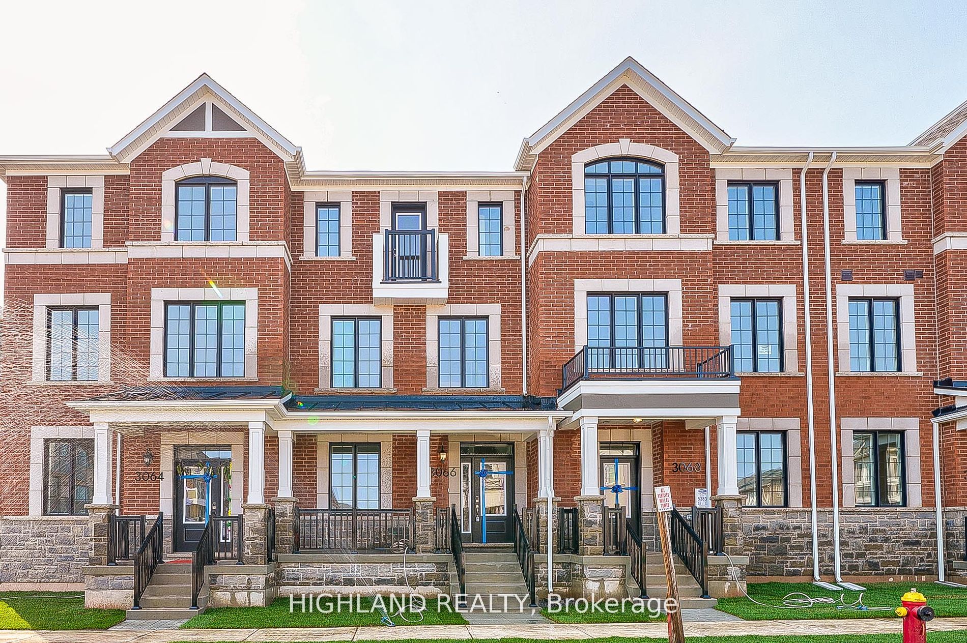 141 Settlers Road E, Oakville, ON, L6H 7X7