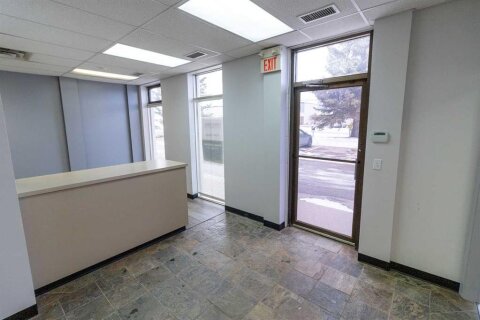 Additional image 8 of Unit 8-1925 39 Avenue NE, Calgary, AB, T2E 6S8