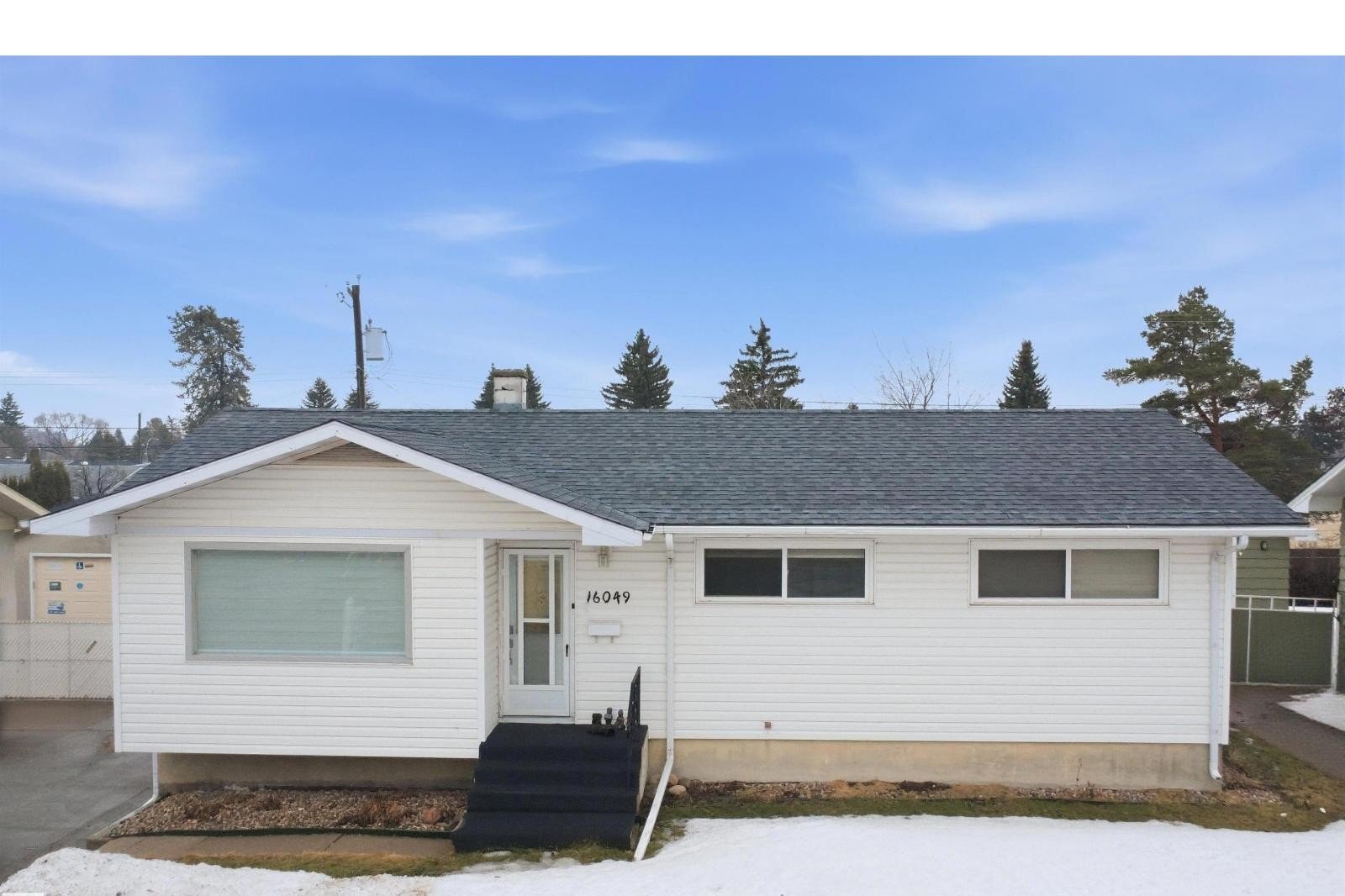Additional image 7 of 16049 95 Avenue NW, Edmonton, AB, T5P0A8