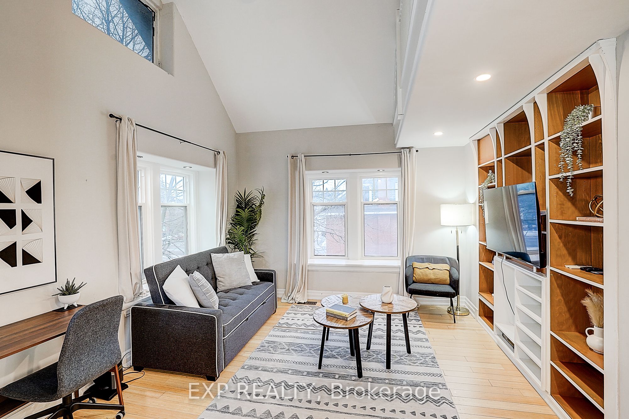Additional image 5 of 12 Vincent Street, Newmarket, ON, L3Y 4G2