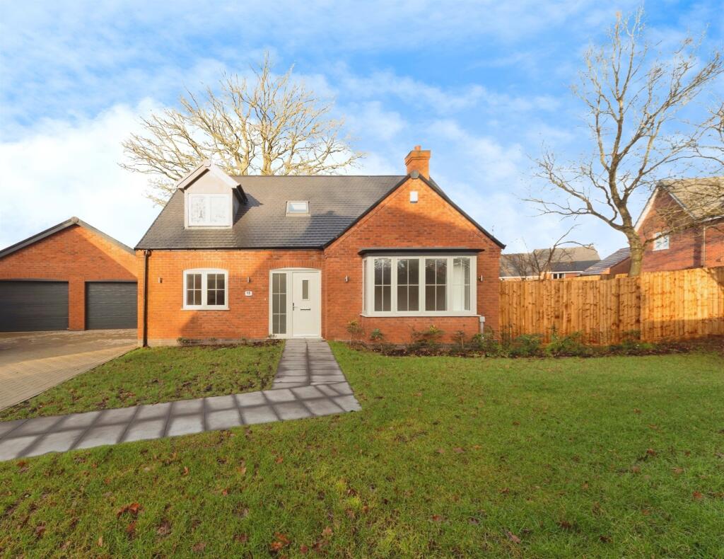 Pastures New, Tidbury Green, Solihull