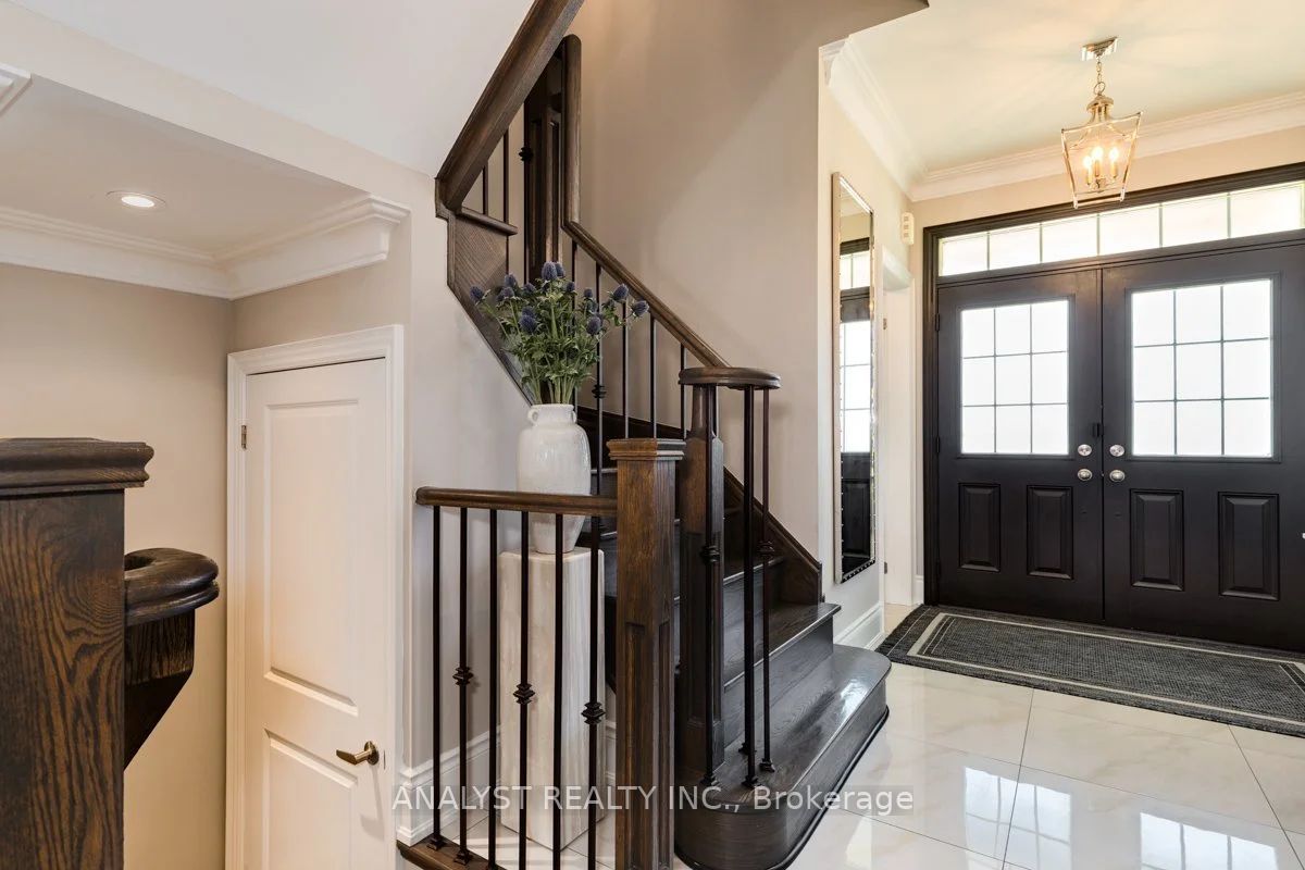 35 Bright Land Drive, Vaughan, ON, L4H 4J2 photo 4