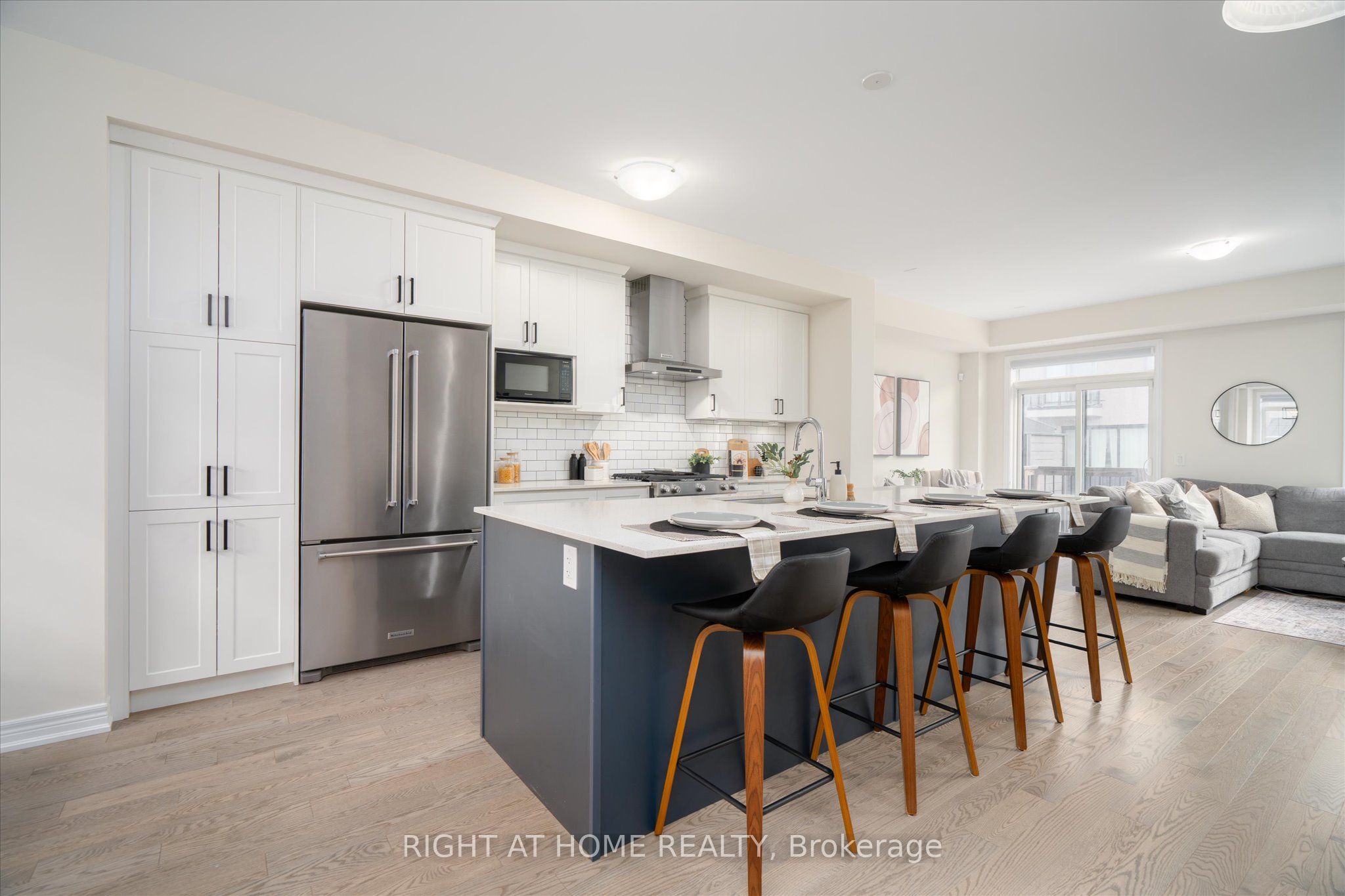 87 Dorian Drive, Whitby, ON, L1P 0C8 photo 4