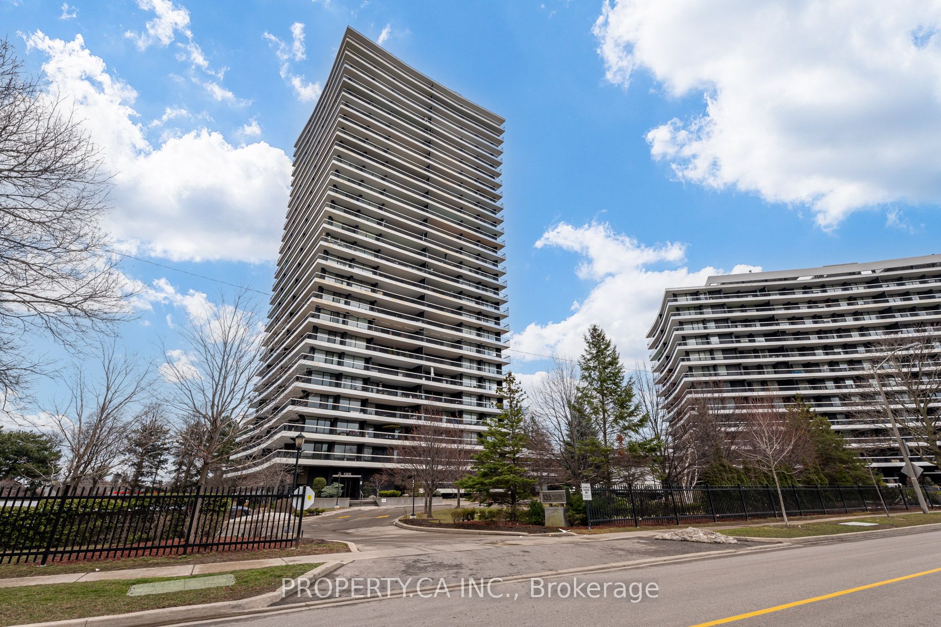 2606-135 Antibes Drive, Toronto, ON, M2R 2Z1