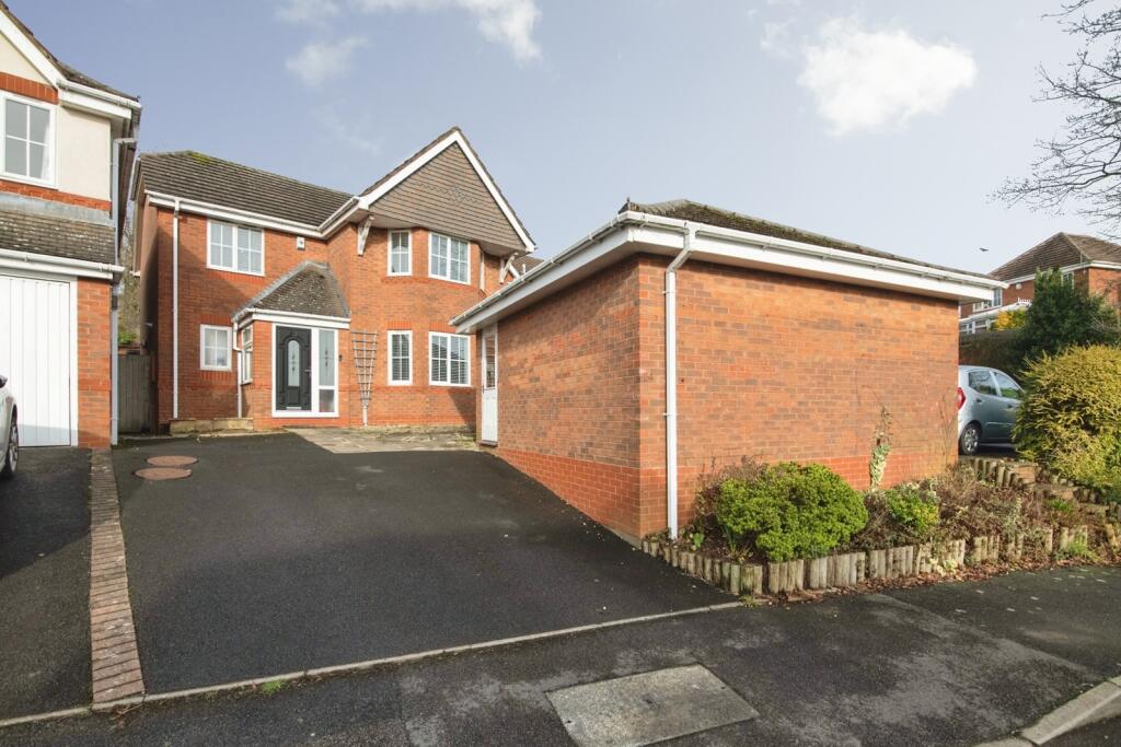Old School Drive, ROWLEY REGIS, West Midlands, B65