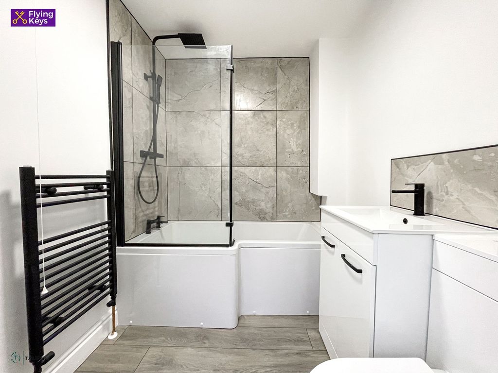2 bed terraced house for saleDuffryn Terrace, Elliots Town NP24 photo 5