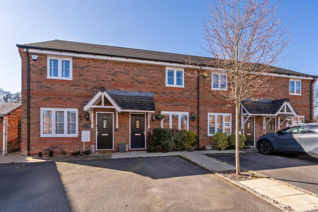 Memorial Close, Cheswick Green, Solihull