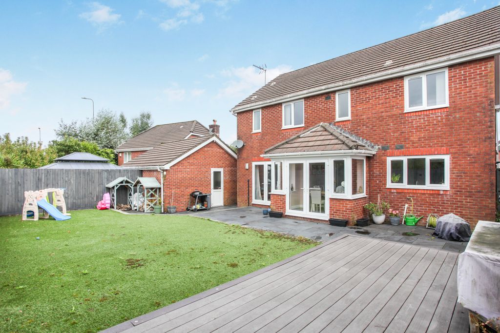 Additional image 30 of 4 bed detached house for saleClos Y Goron, Blackwood NP12