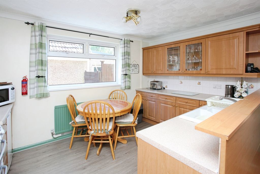 Additional image 3 of 4 bed detached bungalow for saleCourt Road, Caerphilly CF83
