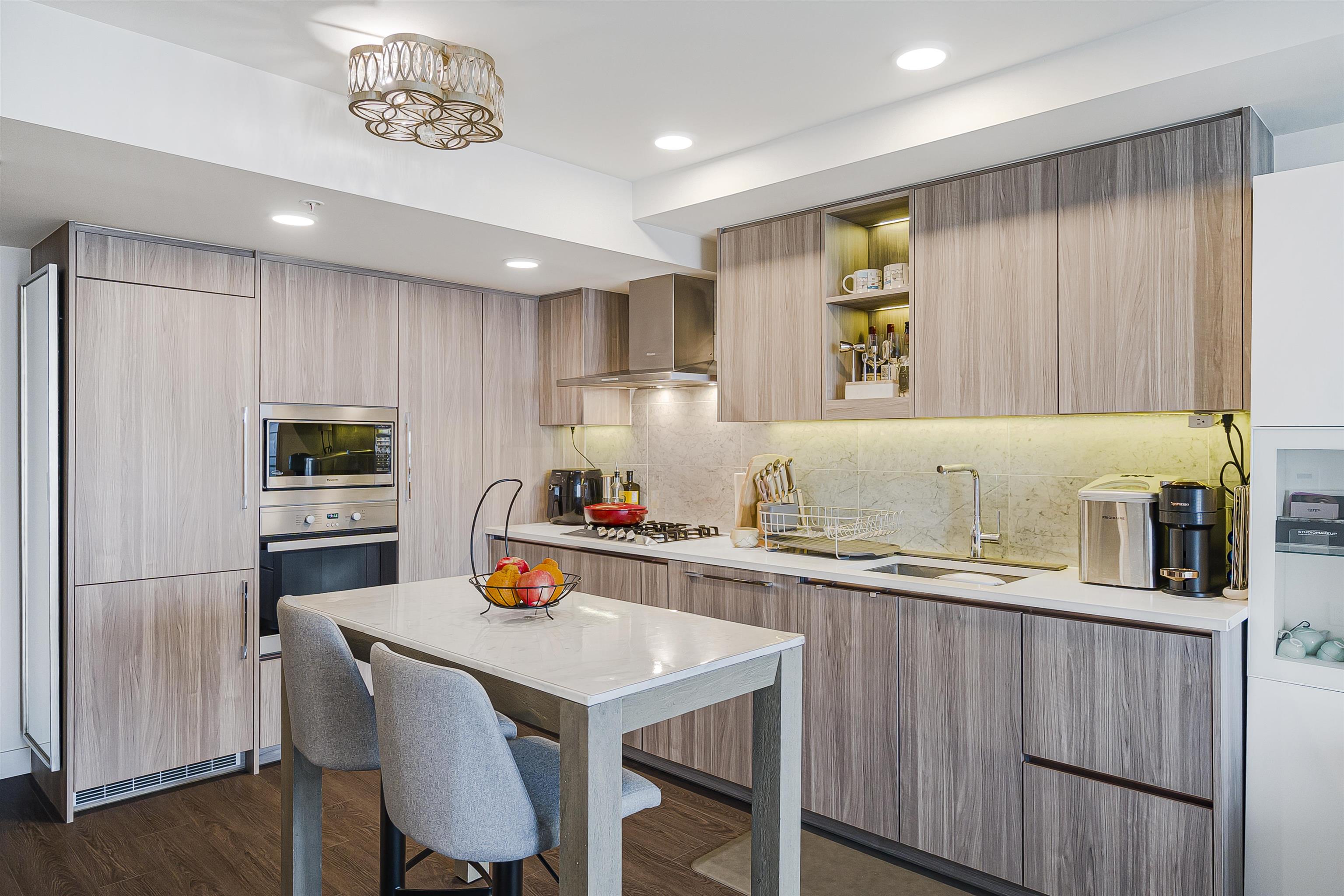 Additional image 3 of 2505-433 Marine Drive SW, Vancouver, BC, V5X 0H5