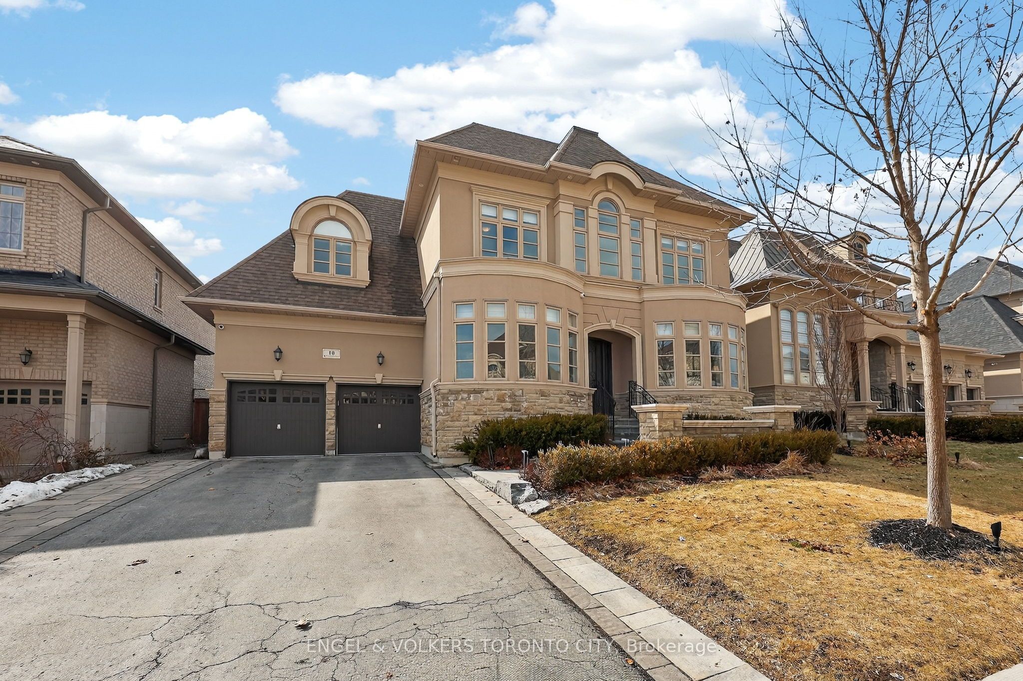 10 Silver Sterling Crescent, Vaughan, ON, L4H 4C5