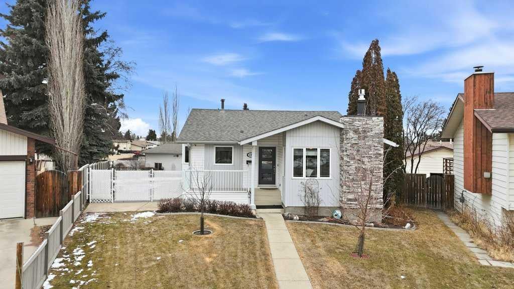 Additional image 2 of 40 Connell Close, Red Deer, AB, T4P 2T8