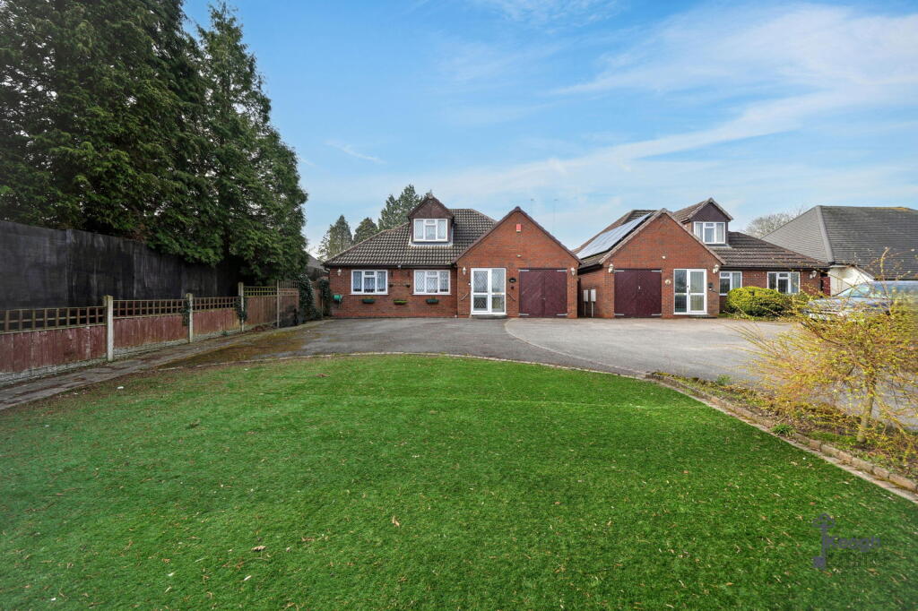 Chester Road North, Sutton Coldfield, B73 6RL