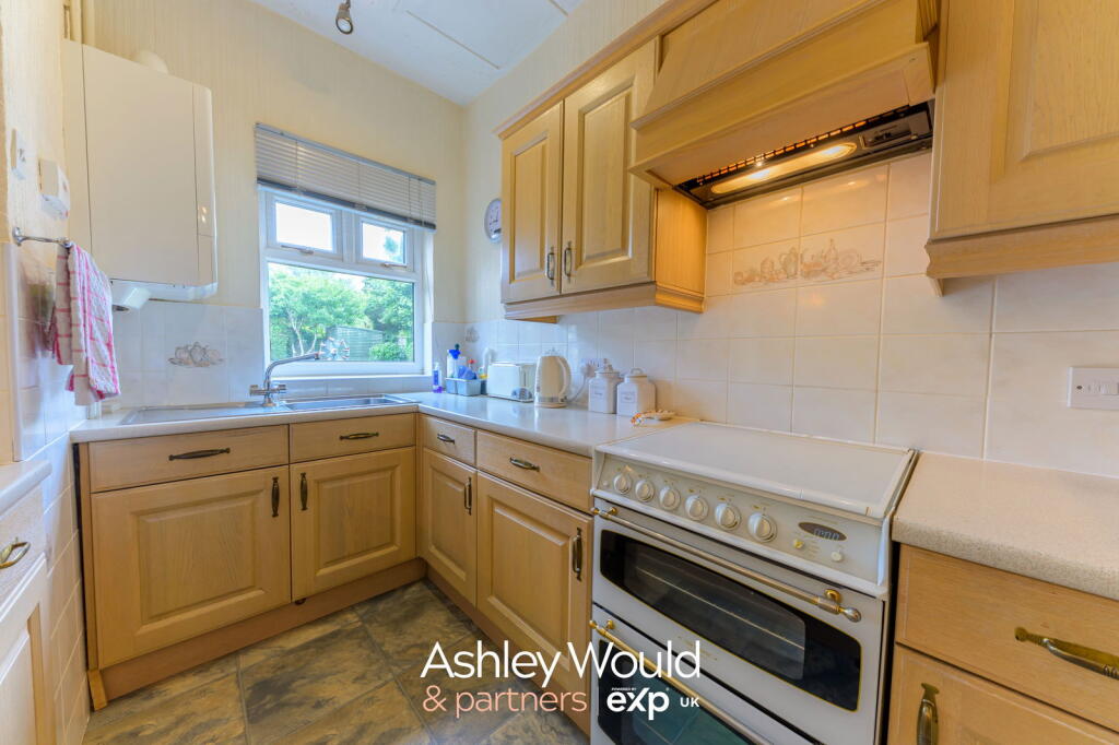 Mucklow Hill, Halesowen, B62 8NT photo 5