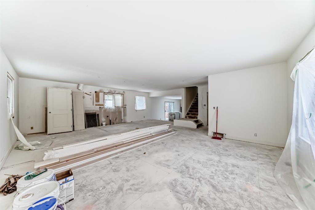 Additional image 5 of 251 Cannell Place SW, Calgary, AB, T2W 1T6