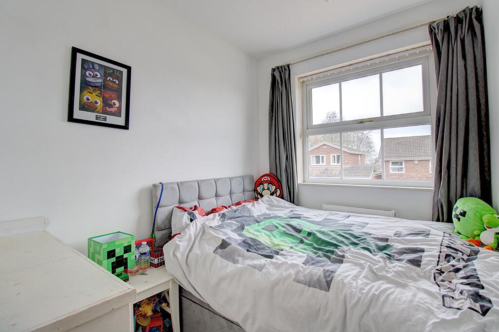 Additional image 14 of Angelica, Tamworth, B77