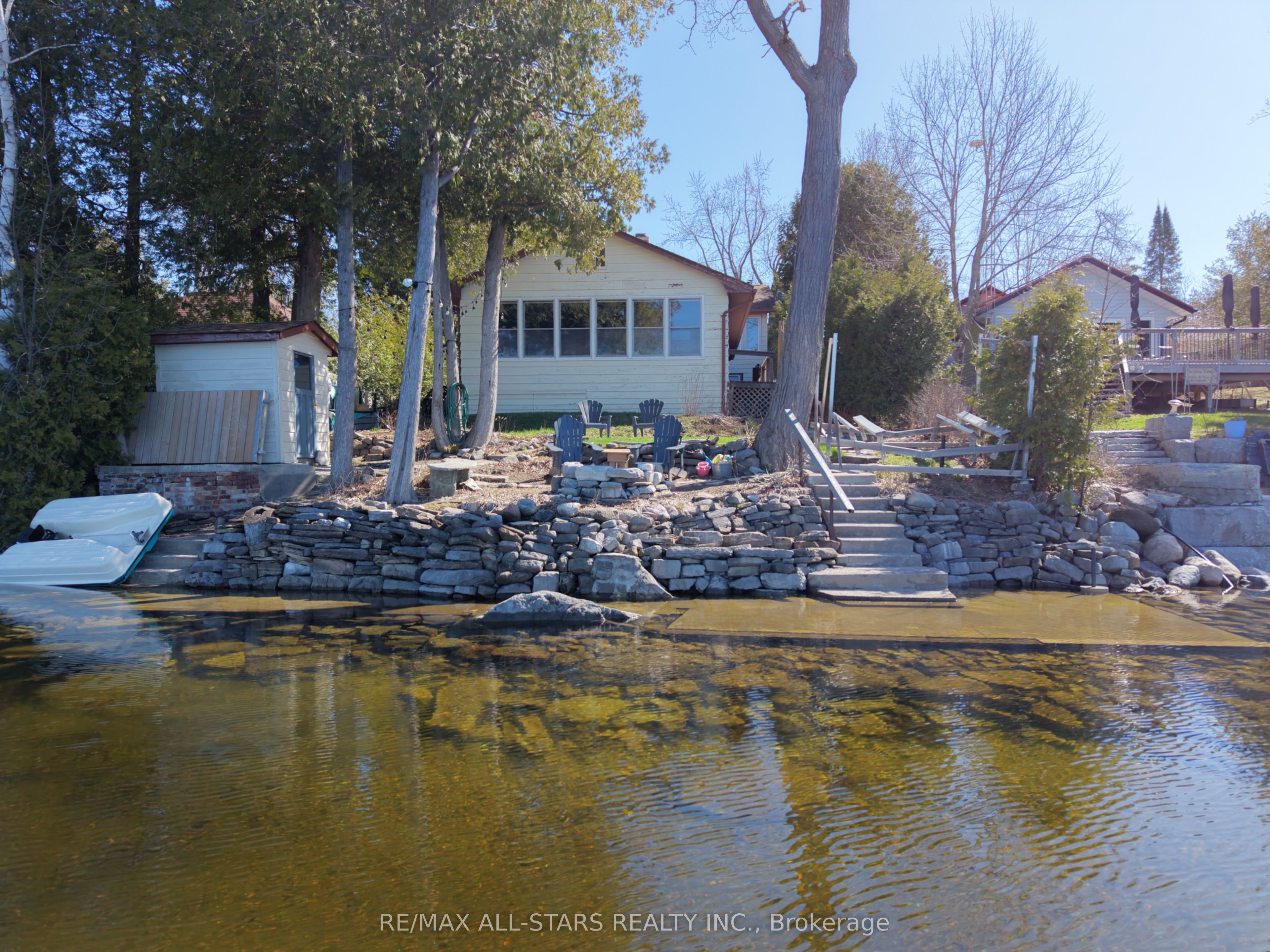 393 Hillside Drive, Kawartha Lakes, ON, K0M 1C0