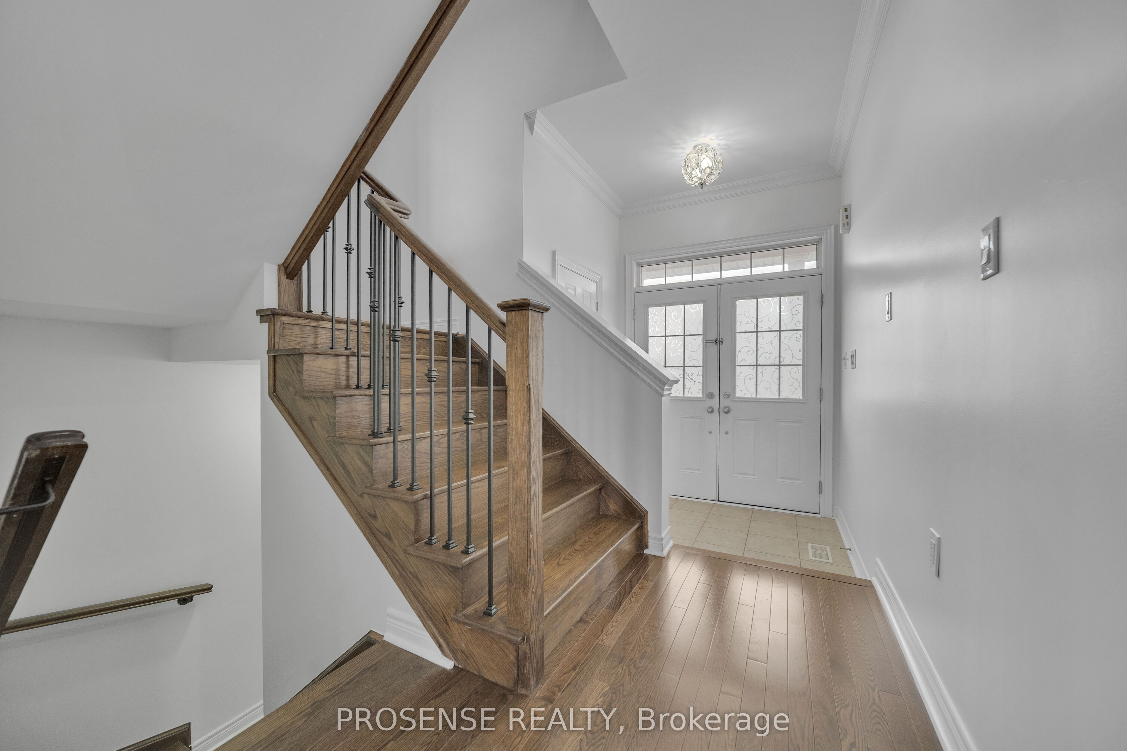 Additional image 5 of 2 Timbercove Road, Brampton, ON, L6Y 0W9