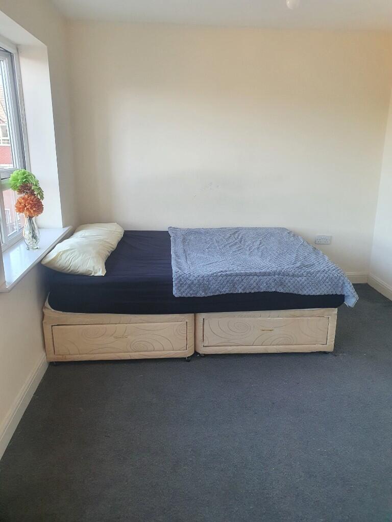 Colley Lane, Halesowen, West Midlands, B63
