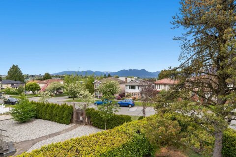 Additional image 8 of 3105 Dieppe Drive, Vancouver, BC, V5M 4B2