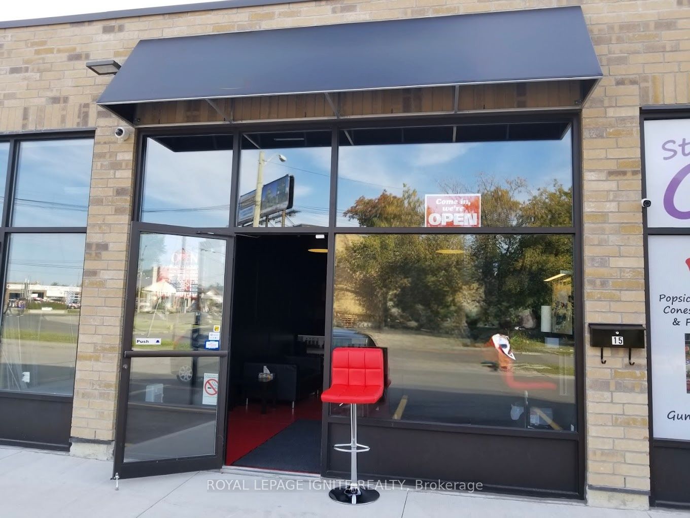 15-1260 Kennedy Road, Toronto, ON, M1P 2L3