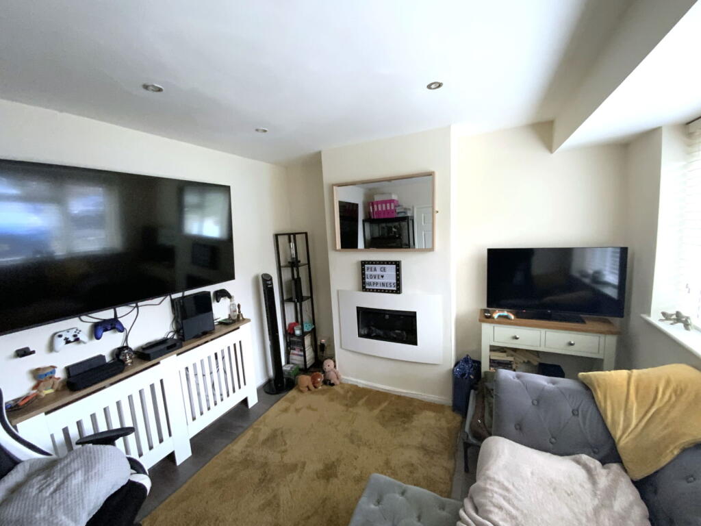 Additional image 2 of ROWLEY REGIS, Sheepfold Close
