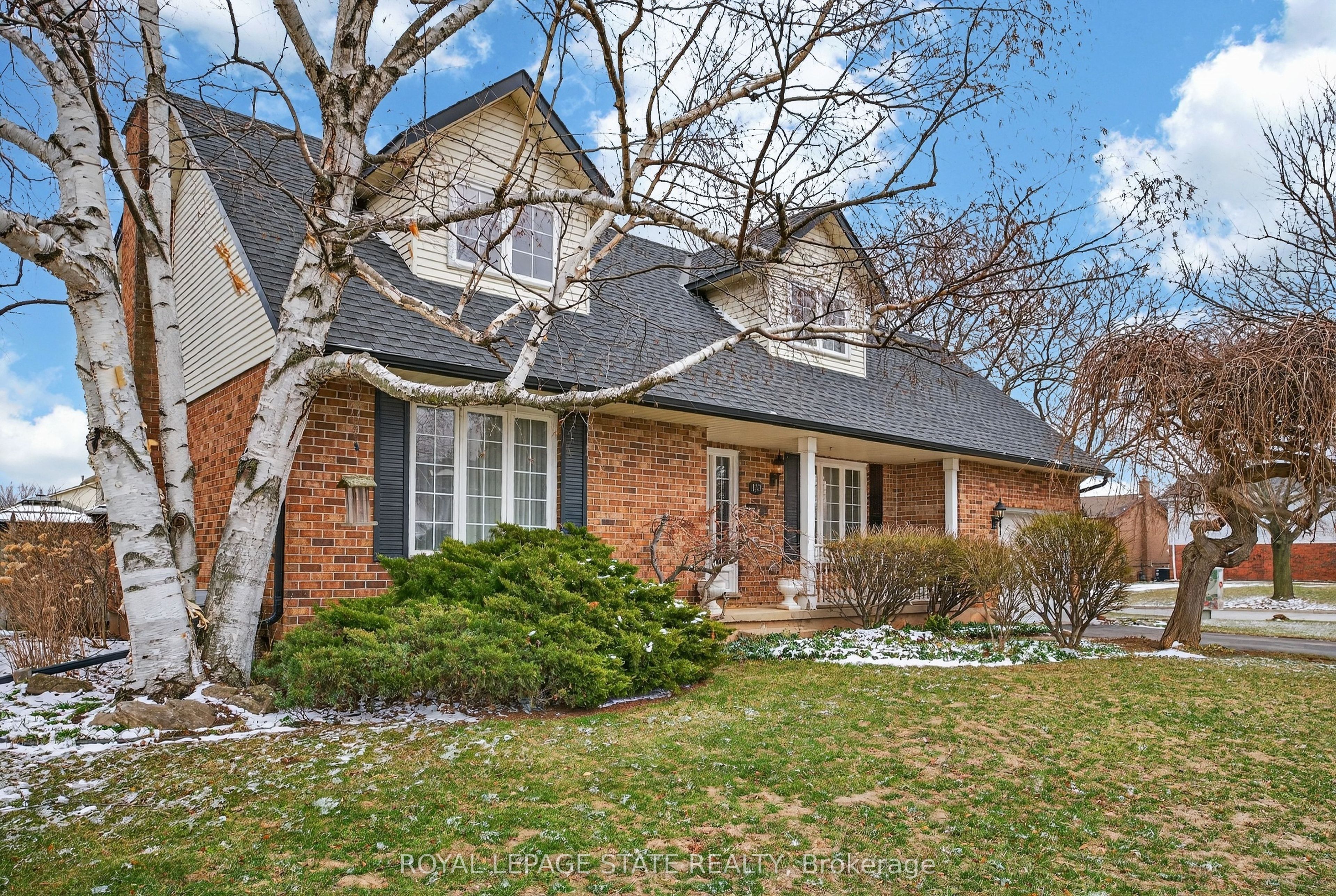133 Central Avenue, Grimsby, ON, L3M 4Z3 photo 5