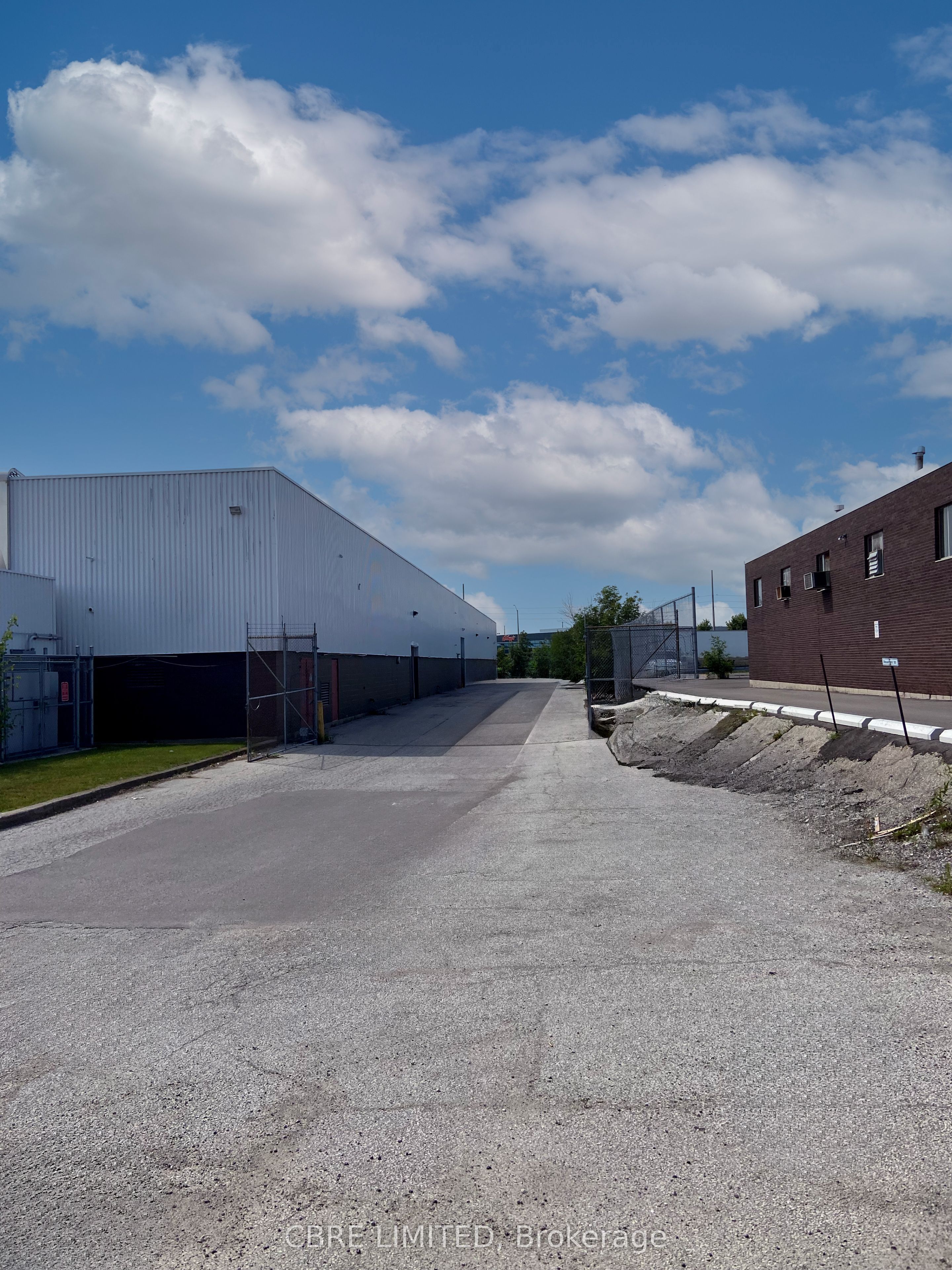Additional image 6 of Option 6-1775 Sismet Road, Mississauga, ON, L4W 1P9