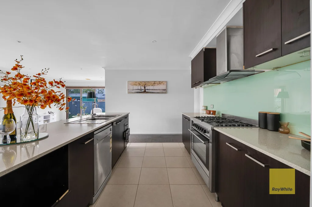 Additional image 11 of 3 Toolibin Street, Manor Lakes VIC 3024