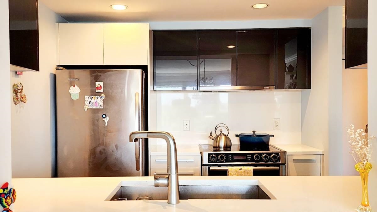 Additional image 6 of 1605-1323 Homer Street, Vancouver, BC, V6B 5T1