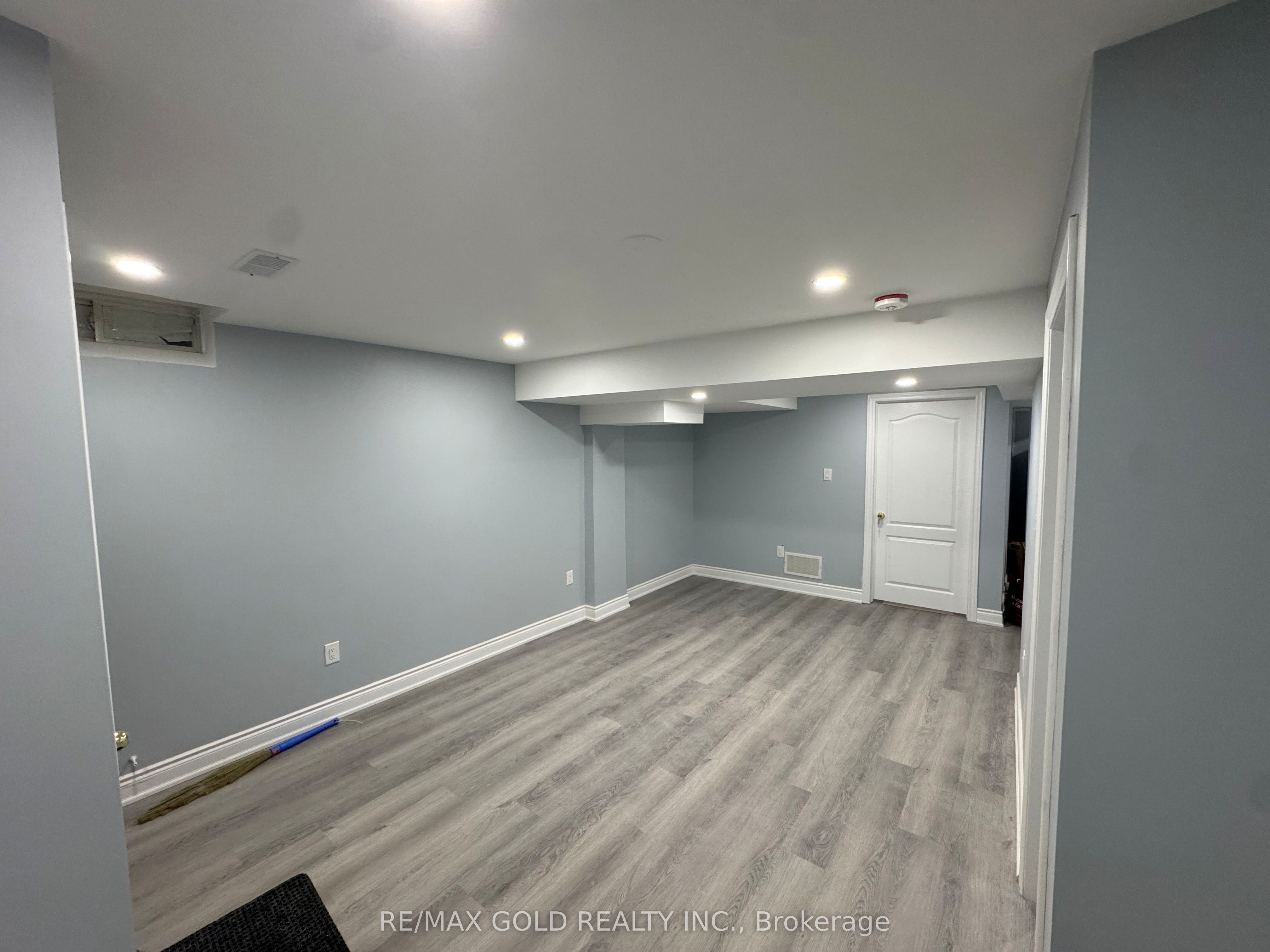 Additional image 2 of 17 Capistro Street, Brampton, ON, L7A 3J2
