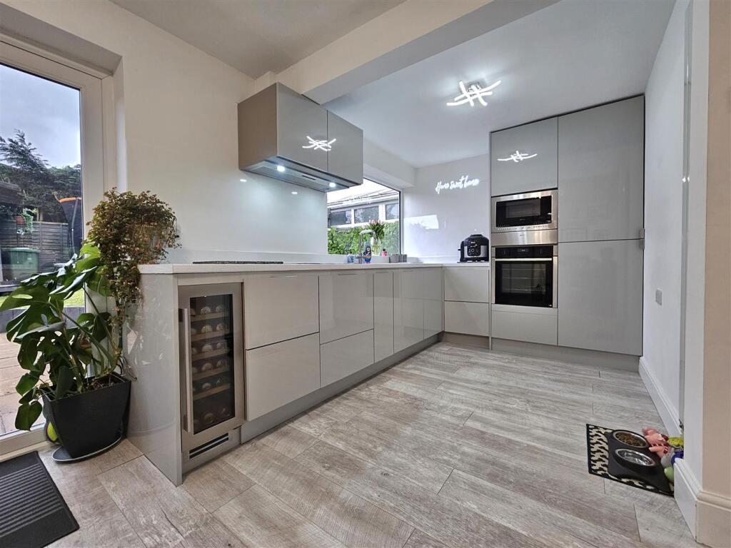 Arlescote Road, Solihull photo 2