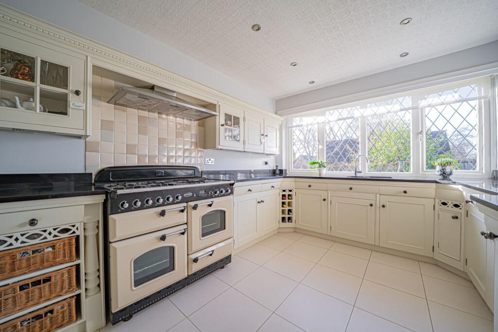 Additional image 9 of Manor Road, Dorridge, B93