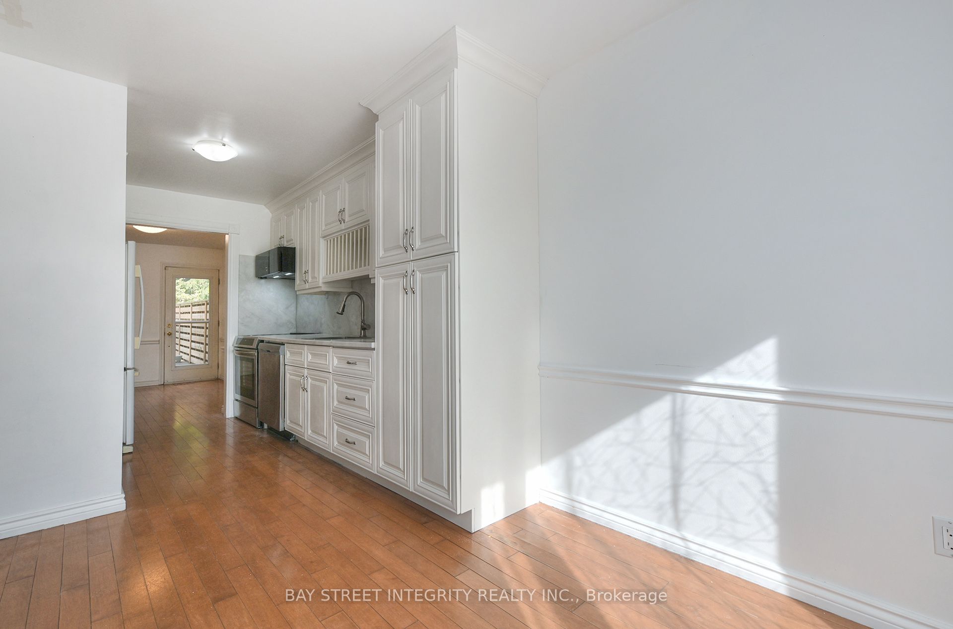 Additional image 4 of 976 Raintree Lane, Mississauga, ON, L5H 3Y6