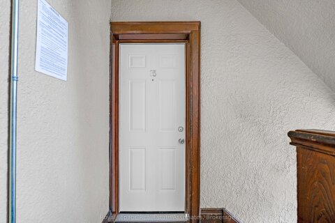 Additional image 8 of 15-2 Vineland Avenue, Hamilton, ON, L8M 1R4