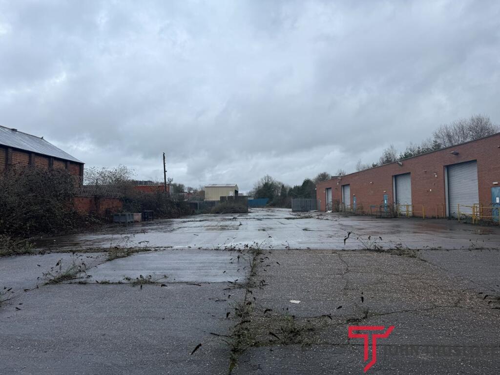 Hewell Road, Redditch, B97 6AN
