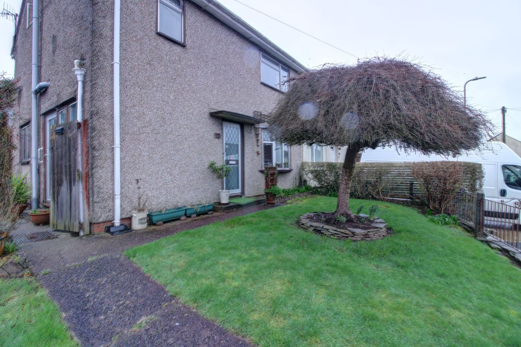 Additional image 18 of 3 bed semi-detached house for saleBrynamlwg, Hengoed CF82
